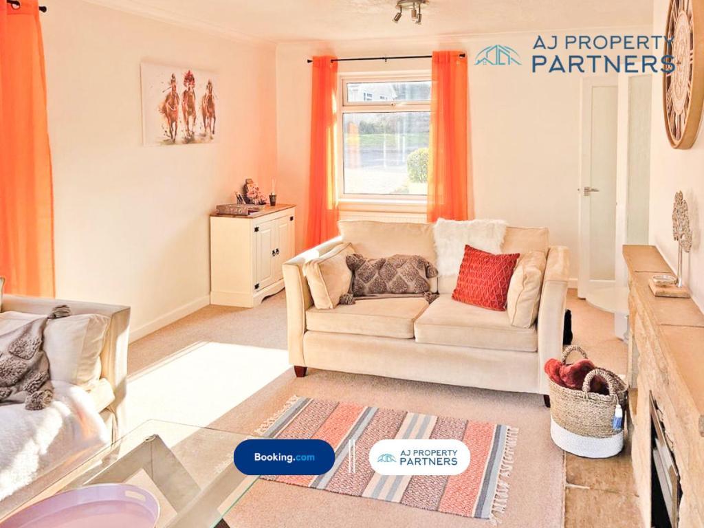 Premium Deal L Hill View Home L Last-Minute Offer L Cheltenham L Aj Properties L Perfect For Short Or Long Stays L 4Beds 4Bedrooms Kültér fotó
